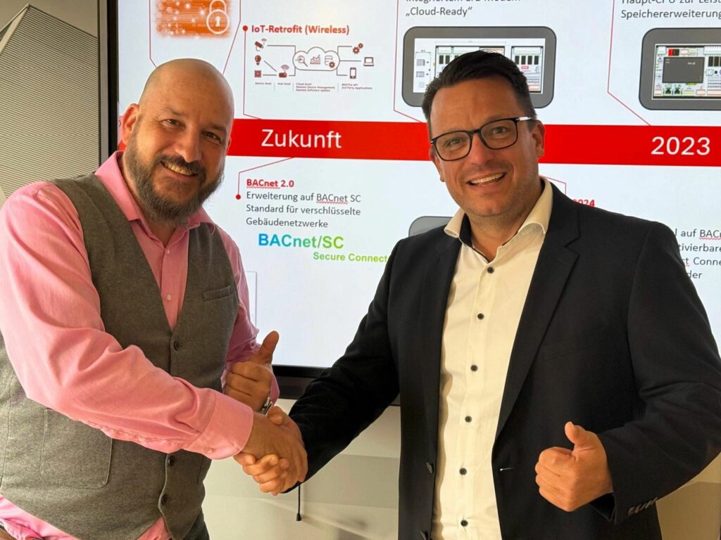 Lars Wegmann and Rüdiger Fischer